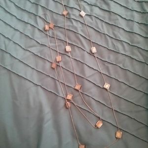 Van Huesen women's pink stone necklace